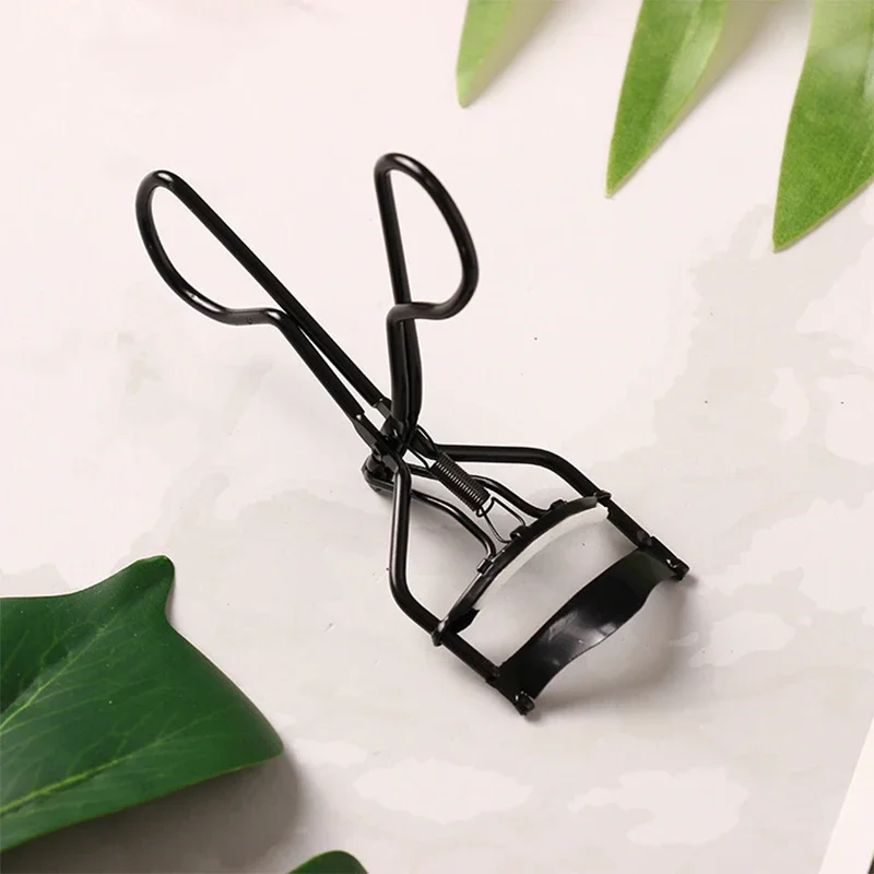 Woman Circle Eyelash Curler Cu - Display Risers Set recensie en prijs