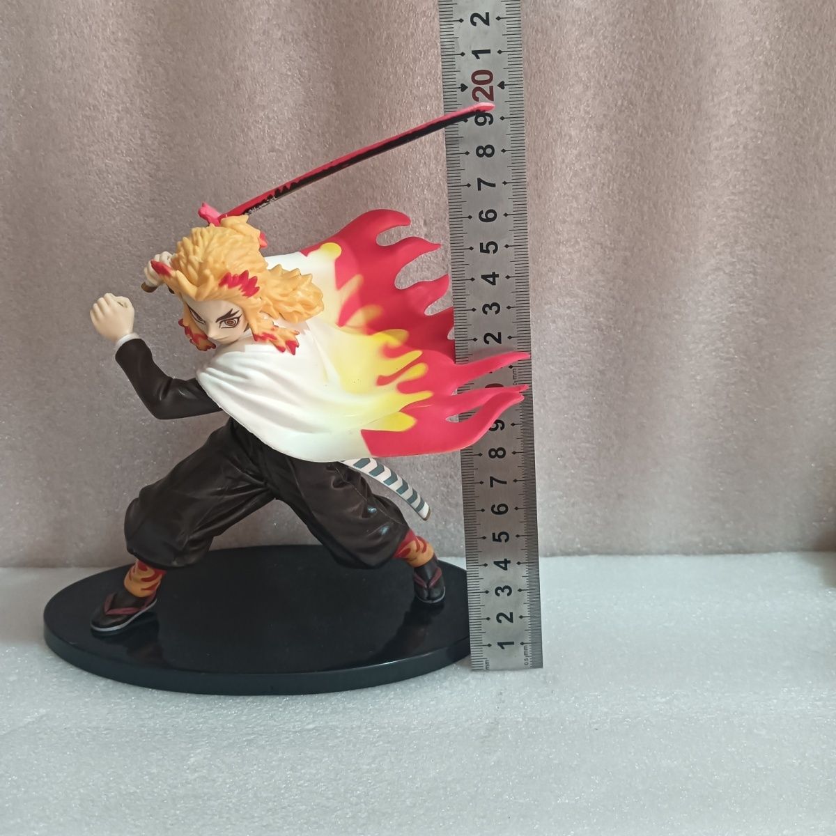 20cm Demon Slayer scale figure - Vinyl Figure Blank recensie en prijs