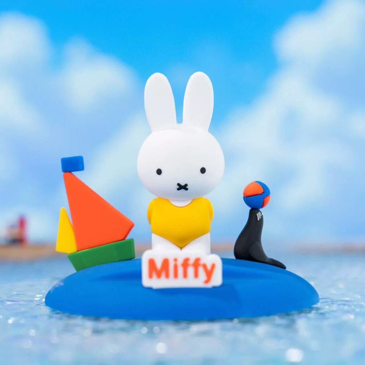 Miffy Seasons Companion A Vari - Action Figure Stand recensie en prijs